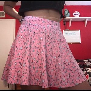 High Waisted Pink Floweric Skirt